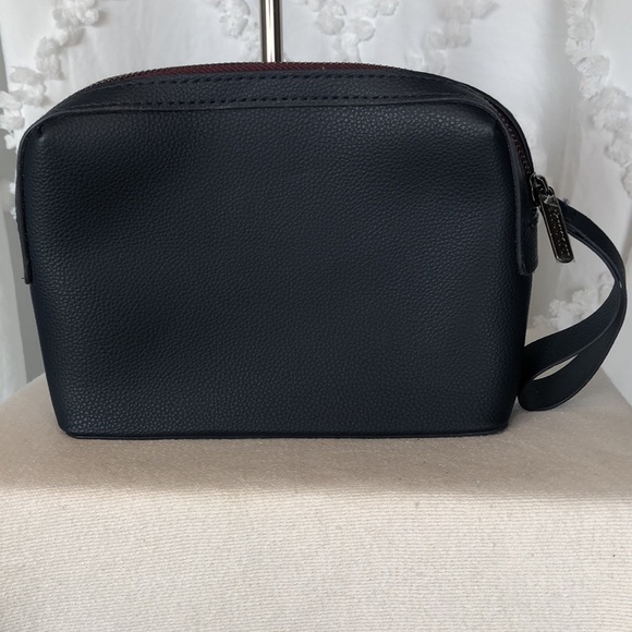 MISSONI FOR SAUDI AIRLINES dark blue vanity case. - Picture 4 of 14